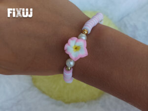 Náramok s kvetinkou